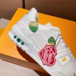 Louis Vuitton Unisex LV Trainer Sneaker White Printed Calf Leather Rubber Outsole - immagine 10