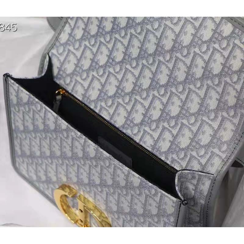 Dior Women 30 Montaigne Bag Gray Dior Oblique Jacquard