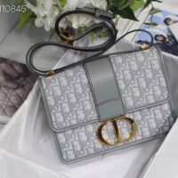 Dior Women 30 Montaigne Bag Gray Dior Oblique Jacquard (4)