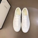 Gucci Unisex Ace GG Embossed Sneaker White GG Embossed Leather Rubber Sole - immagine 3