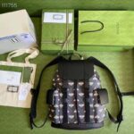 Gucci Unisex Gucci Bestiary Backpack Bag Bees Black GG Supreme Canvas - immagine 4