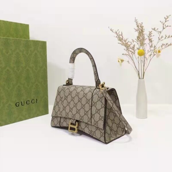 Gucci Unisex The Hacker Project Small Hourglass Bag Beige GG Supreme Canvas (7)