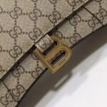 Gucci Unisex The Hacker Project Small Hourglass Bag Beige GG Supreme Canvas - Bild 7