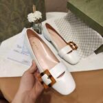 Gucci Women's GG Ballet Flat Bamboo Buckle White Leather Round Toe Chunky Heel - immagine 8
