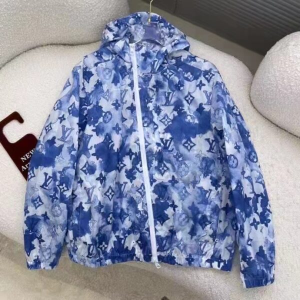 Louis Vuitton LV Men Blue Watercolor Windbreaker 100% Polyamide Indigo Regular Fit (9)