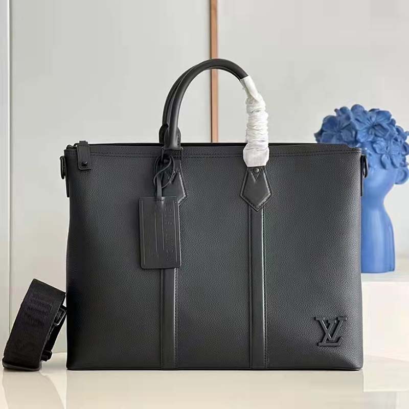 Shop Louis Vuitton LOCKIT Unisex Calfskin Street Style A4 Plain Leather  Logo Totes (M22927) by CATSUSELECT