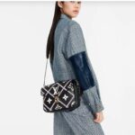 Louis Vuitton LV Women Pochette Metis Bag Black Embroidered Embossed Supple Grained Cowhide - Image 12