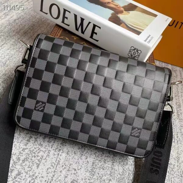 Louis Vuitton LV Unisex Studio Messenger Onyx Damier Infini Leather Cowhide Leather (5)