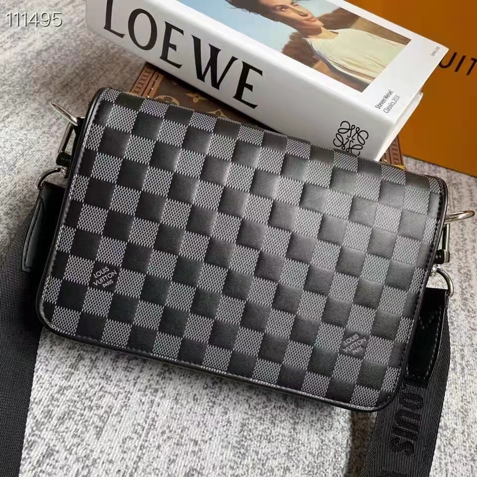 Louis Vuitton LOUIS VUITTON Bag Damier Infini Men's Shoulder Studio Black  Gray N50007