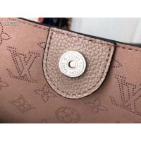 Louis Vuitton LV Women Hina PM Bucket Bag Crème Beige Mahina Perforated Calf (1)