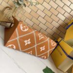 Louis Vuitton LV Women OnTheGo MM Tote Bag Arizona Embossed Supple Grained Cowhide - Image 4