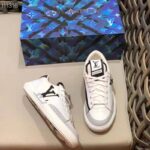 Louis Vuitton Unisex Charlie Sneaker Cacao Brown White Mix Recycled Bio-Based Materials - immagine 2