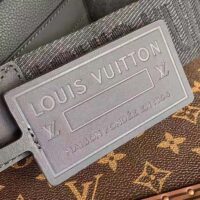 Louis Vuitton LV Aerogram Messenger Black Grained Calf Cowhide Leather Textile Lining (9)