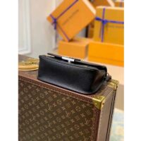 Louis Vuitton LV Unisex Buci Crossbody Black Epi Grained Smooth Cowhide Leather