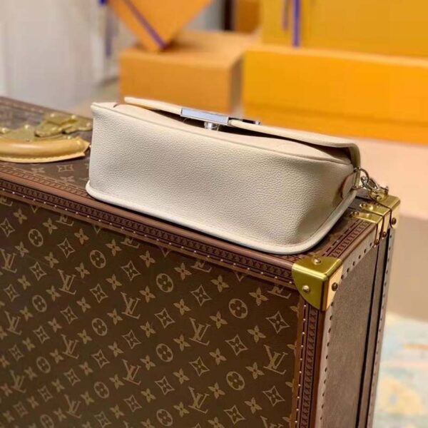 Louis Vuitton LV Unisex Buci Crossbody White Epi Grained Smooth Cowhide Leather (7)