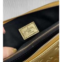 Louis Vuitton LV Unisex Coussin PM Gold Monogram-Embossed Puffy Lambskin Calfskin (11)