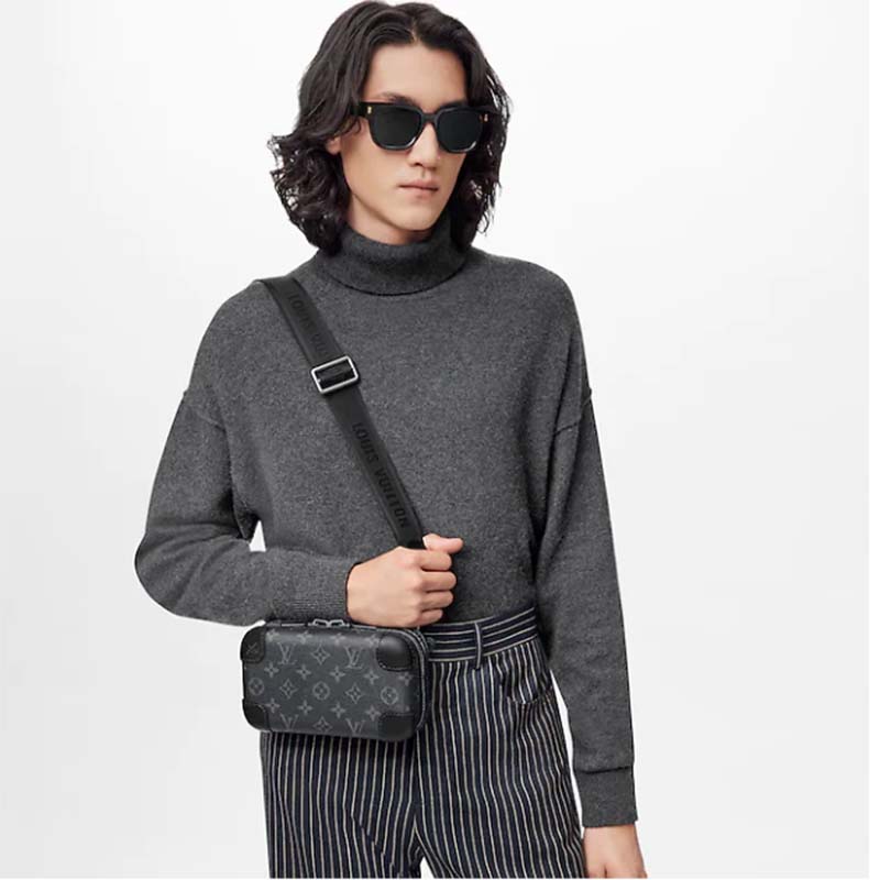 Louis Vuitton Horizon Clutch Bag In Black Monogram Eclipse Canvas - Praise  To Heaven