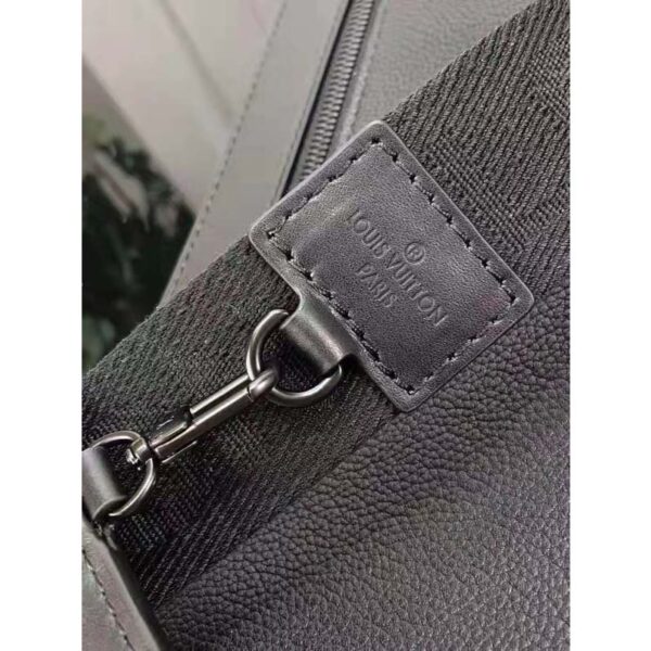 Louis Vuitton LV Unisex Messenger Voyage Black Aerogram Cowhide Leather Textile Lining (10)