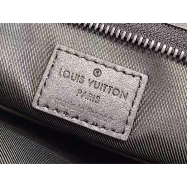 Louis Vuitton LV Unisex Messenger Voyage Black Aerogram Cowhide Leather Textile Lining (2)