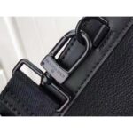 Louis Vuitton LV Unisex Messenger Voyage Black Aerogram Cowhide Leather Textile Lining - Bild 6