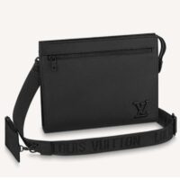 Louis Vuitton LV Unisex Messenger Voyage Black Aerogram Cowhide Leather Textile Lining (8)