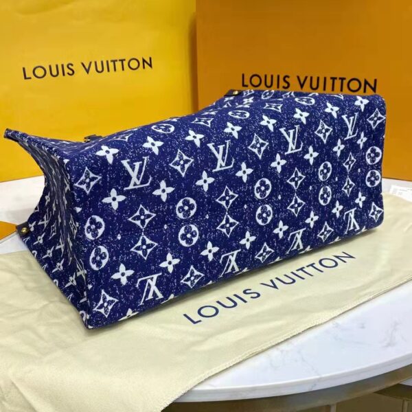 Louis Vuitton LV Unisex Onthego MM Tote Navy Blue Denim Jacquard Textile Calf (11)
