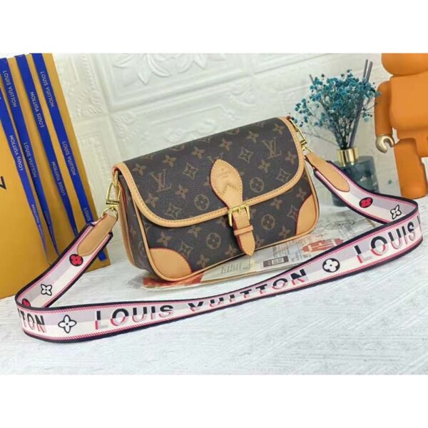 Louis Vuitton LV Women Diane satchel Brown Monogram Coated Canvas Textile Lining (13)