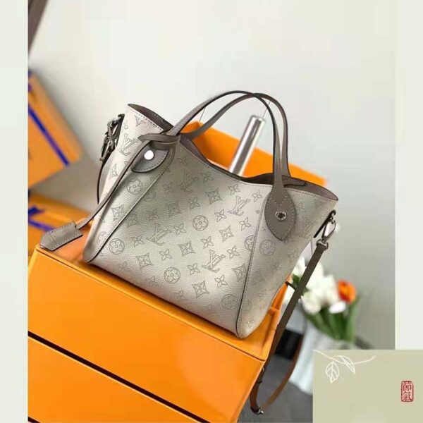 Louis Vuitton LV Women Hina PM Bucket Bag Gray Mahina Perforated Calf (6)
