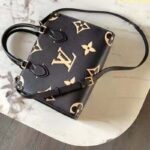 Louis Vuitton LV Women Onthego PM Tote Black Embossed Grained Cowhide Leather - Image 5