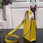 Louis Vuitton Unisex Petit Sac Plat Yellow Epi Embossed Supple Grained Cowhide - Bild 4