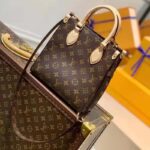 Louis Vuitton Unisex Sac Plat BB Handbag Monogram Coated Canvas Textile Lining - Image 2