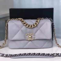 Chanel Women 19 Flap Bag Lambskin Iridescent Gold Silver-Tone Metal Grey