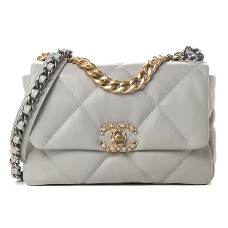 Chanel Women 19 Flap Bag Lambskin Iridescent Gold Silver-Tone Metal Grey -  LULUX