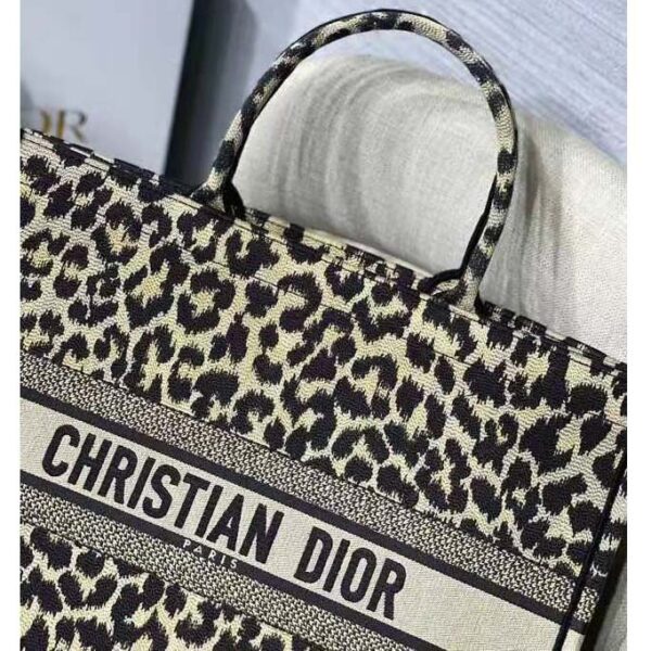 Dior Unisex CD Large Dior Book Tote Beige Multicolor Mizza Embroidery (11)