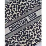 Dior Unisex CD Large Dior Book Tote Beige Multicolor Mizza Embroidery - Imagen 9