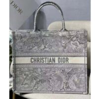 Dior Unisex CD Large Dior Book Tote Gray Toile De Jouy Embroidery (10)