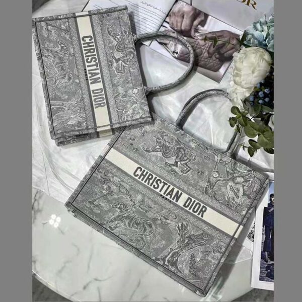 Dior Unisex CD Medium Dior Book Tote Gray Toile De Jouy Embroidery (4)