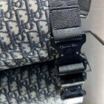 Dior Unisex CD Roller Messenger Bag Beige Black Dior Oblique Jacquard – Image 9