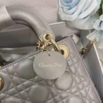 Dior Women CD Mini Lady Dior Bag Opaline Gray Pearlescent Cannage Lambskin – Bild 9