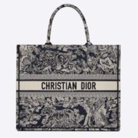 Dior Women Large Book Tote Blue Toile De Jouy Reverse Embroidery (10)
