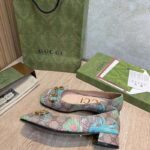 Gucci Women GG Tiger Ballet Flat Horsebit Tiger Flower Beige Ebony Supreme Canvas - Image 5
