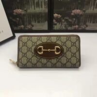 Gucci Unisex Gucci 1955 Horsebit Zip Around Wallet Beige Ebony GG Supreme Canvas (4)