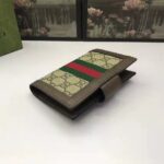 Gucci Unisex Ophidia GG Passport Case Beige Ebony GG Supreme Canvas - Image 5