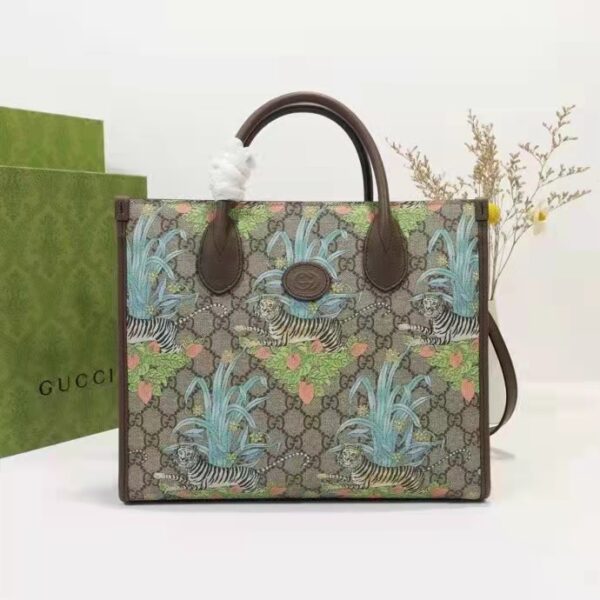 Gucci Unisex Tiger GG Small Tote Bag Blue Beige Ebony GG Supreme Canvas (1)
