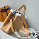 Louis Vuitton LV Women Capucines BB Bag Arizona Taurillon Leather Shearling - Bild 5