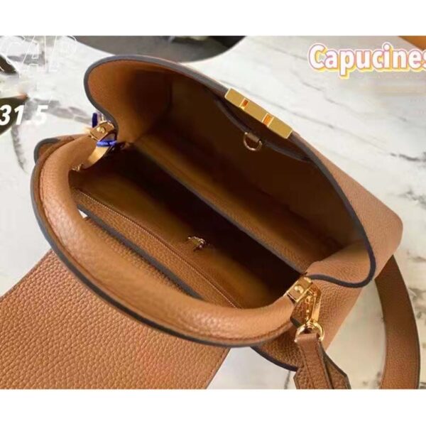 Louis Vuitton LV Unisex Capucines MM Handbag Gold Arizona Taurillon Cowhide (9)