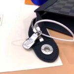 Louis Vuitton LV Unisex Pochette Voyage MM Bag Grey Damier Graphite Coated Canvas - immagine 10