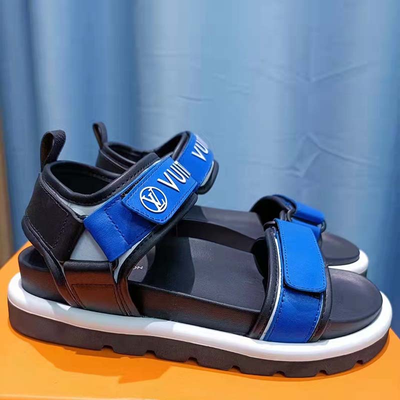 Shop Louis Vuitton 2022 SS Pool pillow flat comfort sandal (1A9OKE