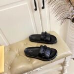 Louis Vuitton Unisex Sunset Flat Comfort Mule Black Monogram Embossed Calf Leather – Bild 5