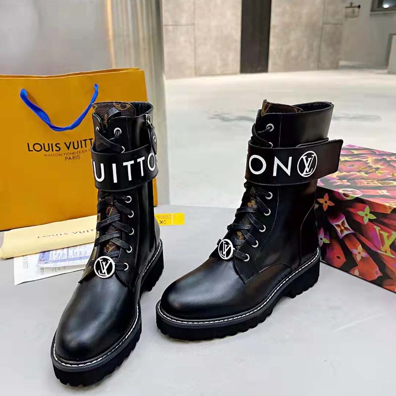 Louis Vuitton Unisex Territory Flat Ranger Black Calf Leather LV